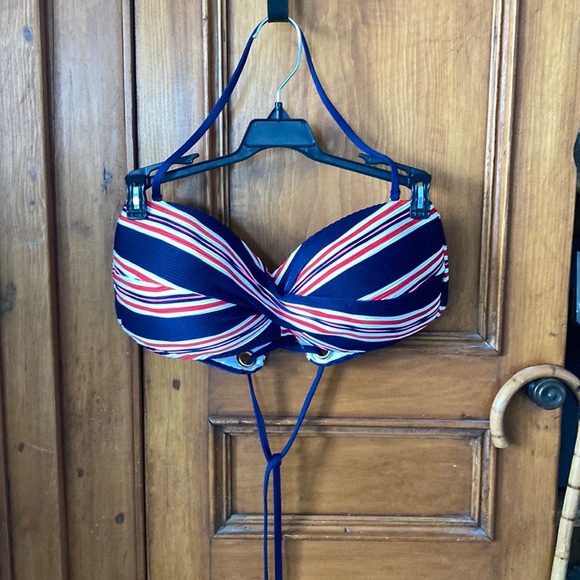 Meet your Posher, Jennifer - Picture 5 of 17